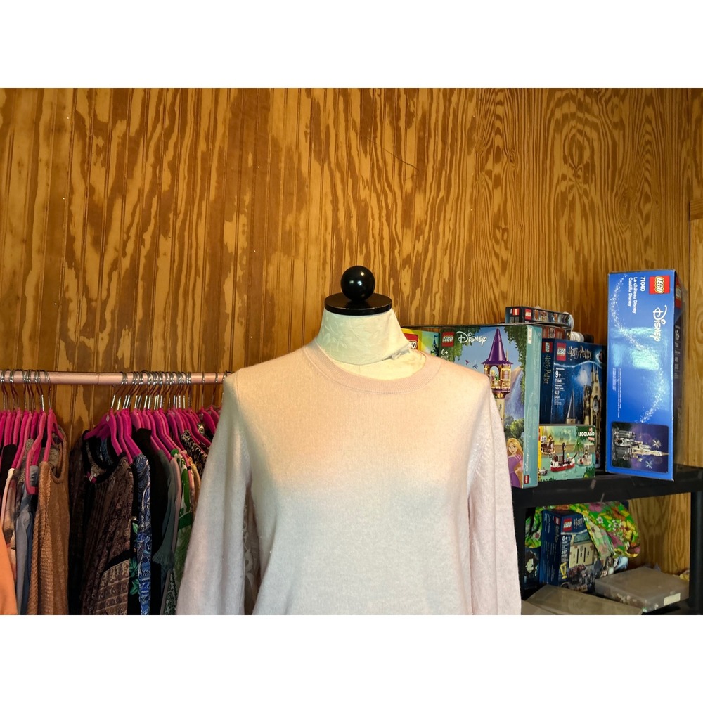 Quince Mongolian Cashmere Crewneck Sweater Light Pink Pullover Sz M - Picture 2 of 8